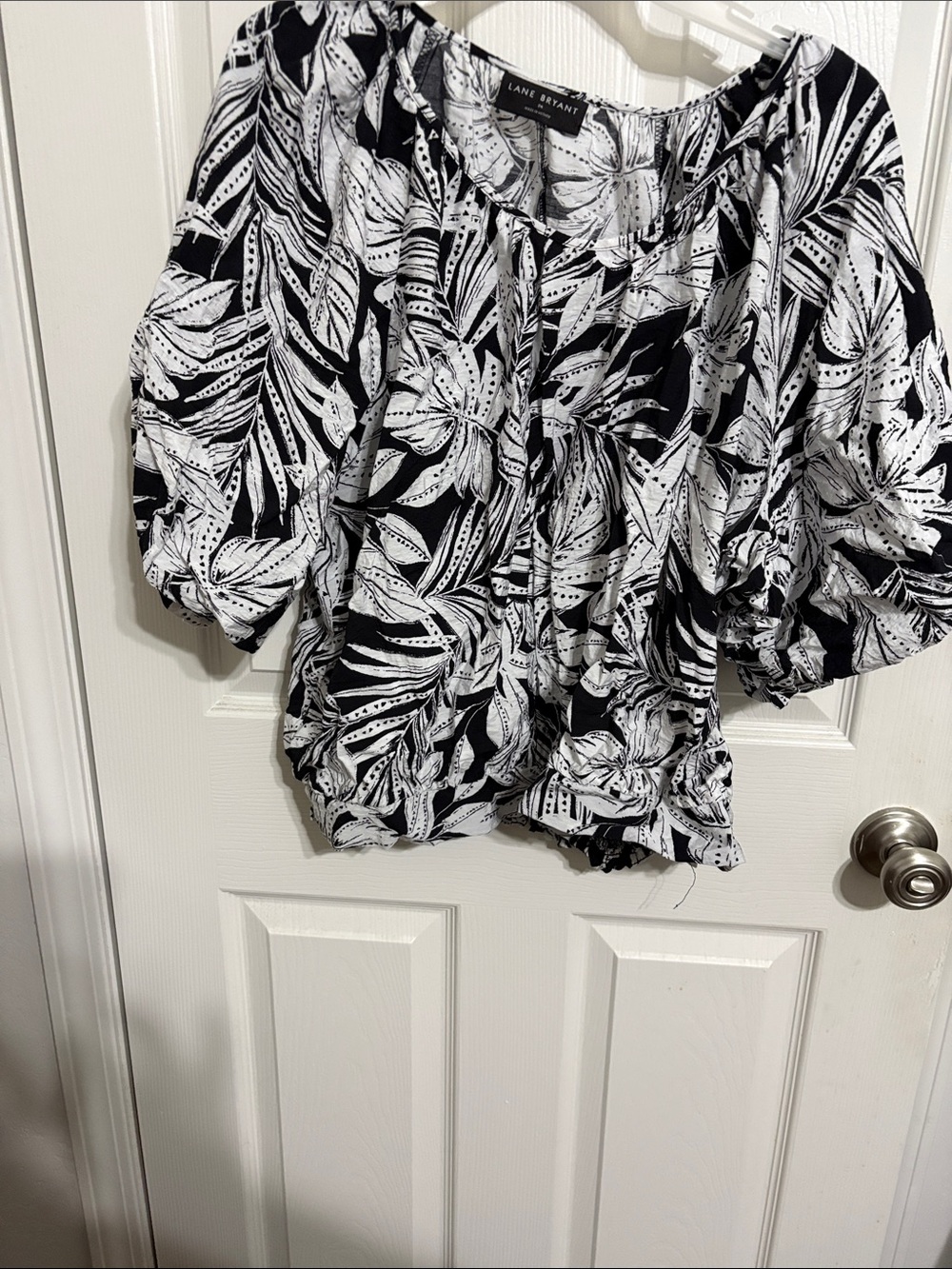 Lane Bryant Black & White Floral Peasant Blouse